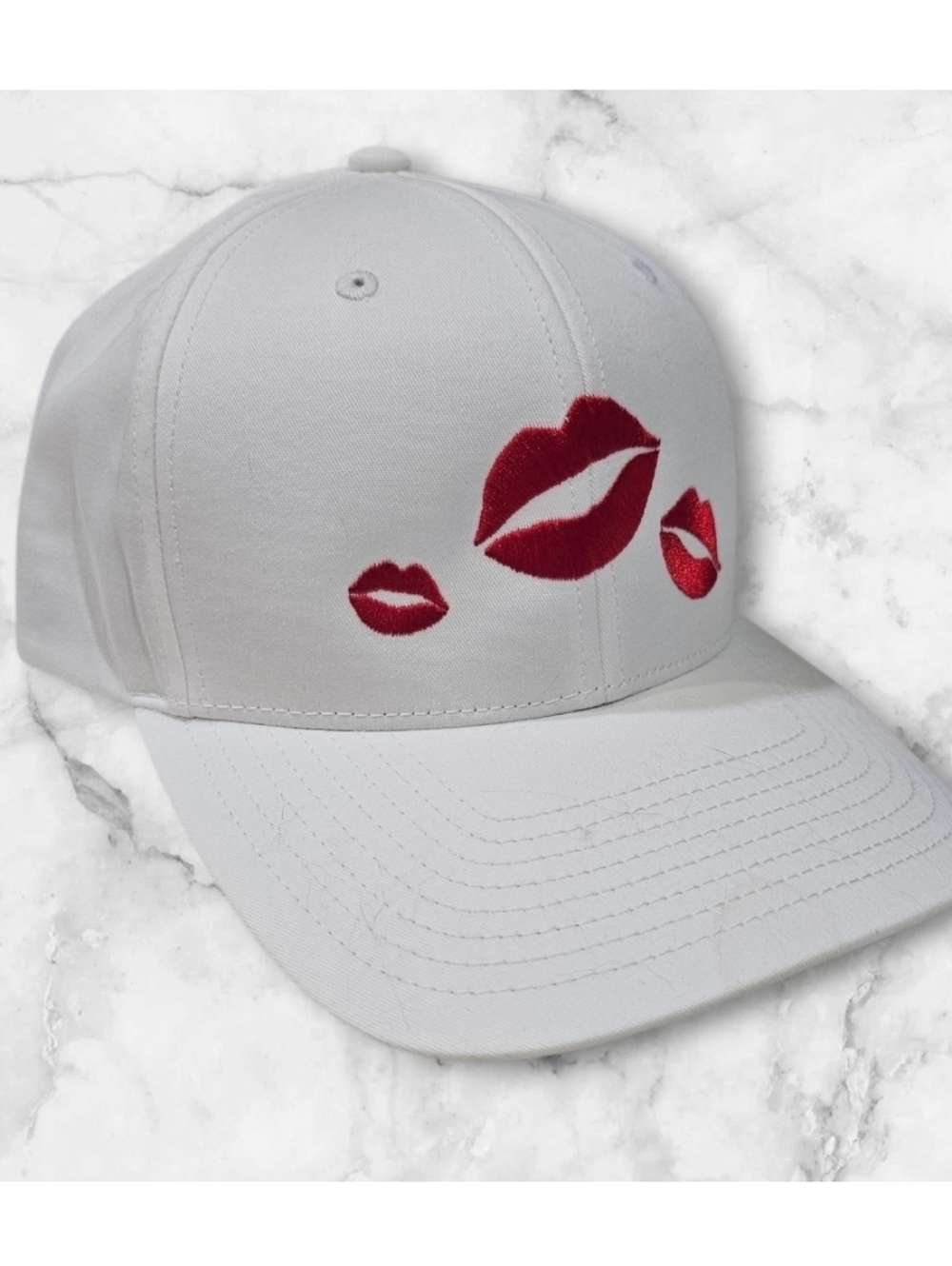 Womena White Cute Lippy Kiss Embroidered Trucker Hat